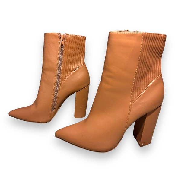 Qupid Signal Heeled Ankle Boots - Picture 4 of 9